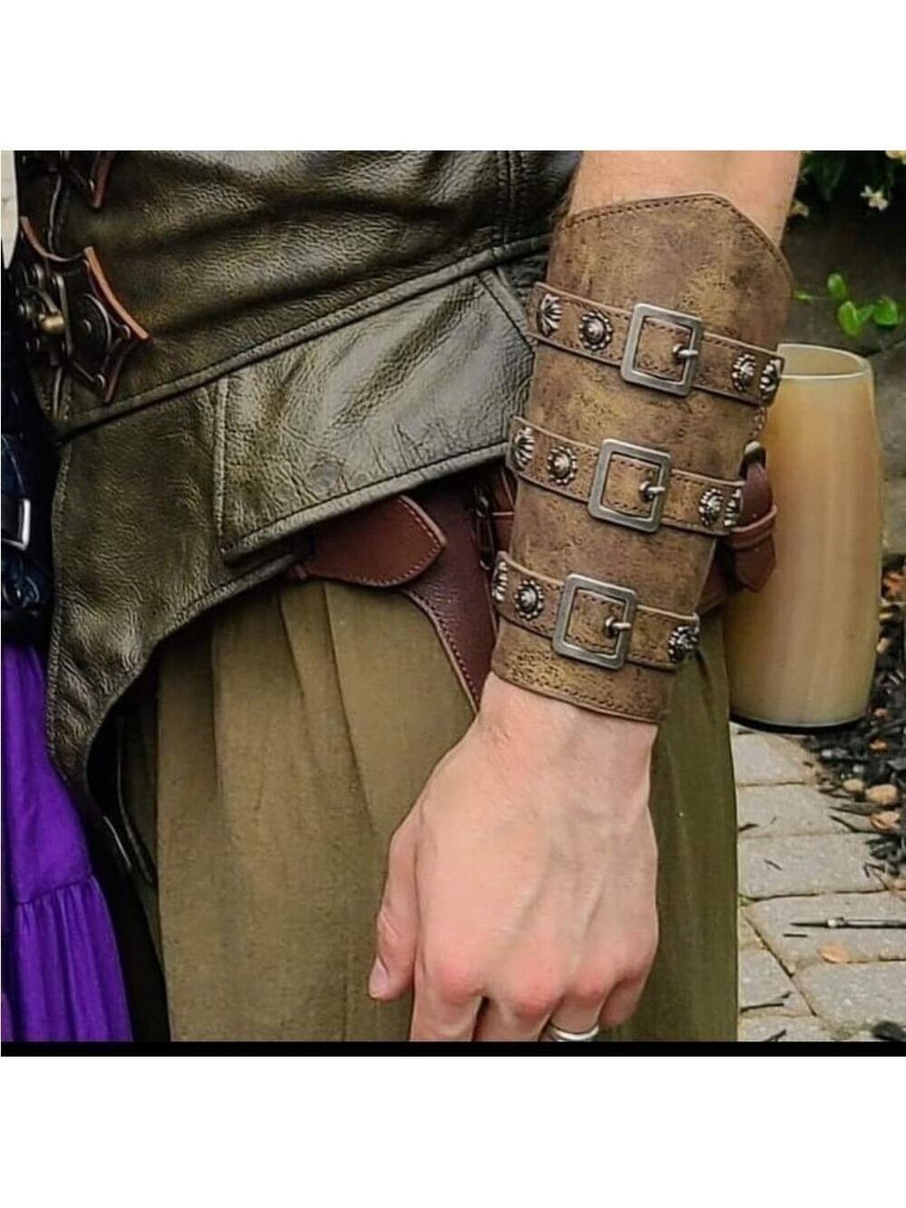 🆕 Medieval Leather Buckle Arm Bracers Knight LARP Renaissance Guards Armor NEW